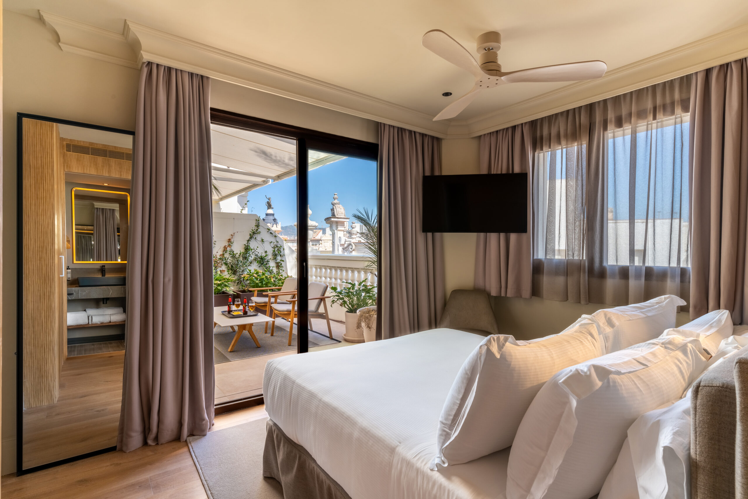 Fotografías Hotel H10 Palacio Colomera